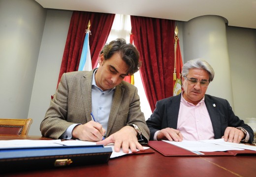 A Deputación formaliza a achega de máis de 191.000 euros da Deputación para reformar a praza de Ameán, en Boiro